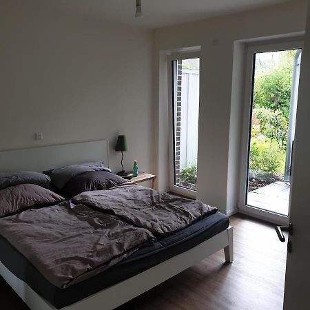 Schones Privatzimmer In Einem Neubau Oldenburg Kültér fotó